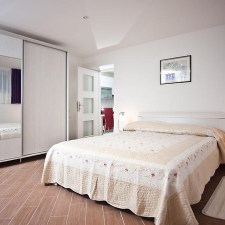 Apartment Lina Deluxe Split Kamer foto